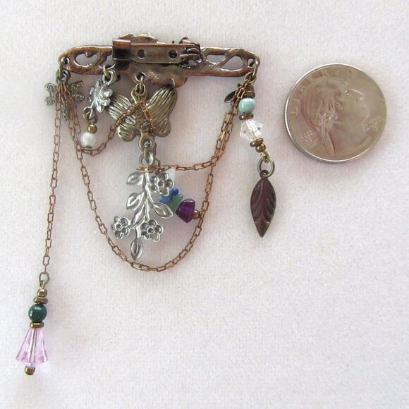 Vintage coppery metal chatelaine style brooch chains, butterflies & beads - Picture 5 of 8